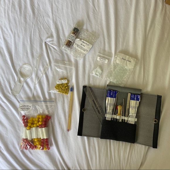 Hands-On Lab Science Kit - LabPaq Bio - Picture 2 of 11